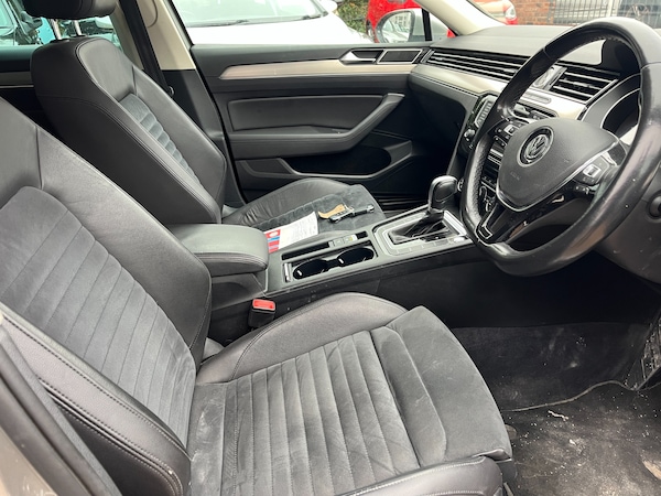 Used Volkswagen Passat 2016 for sale - 76232311: Photo 8