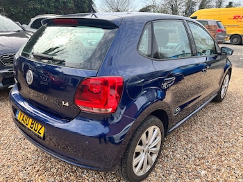 Used Volkswagen Polo 2010 for sale - 77976105: Photo