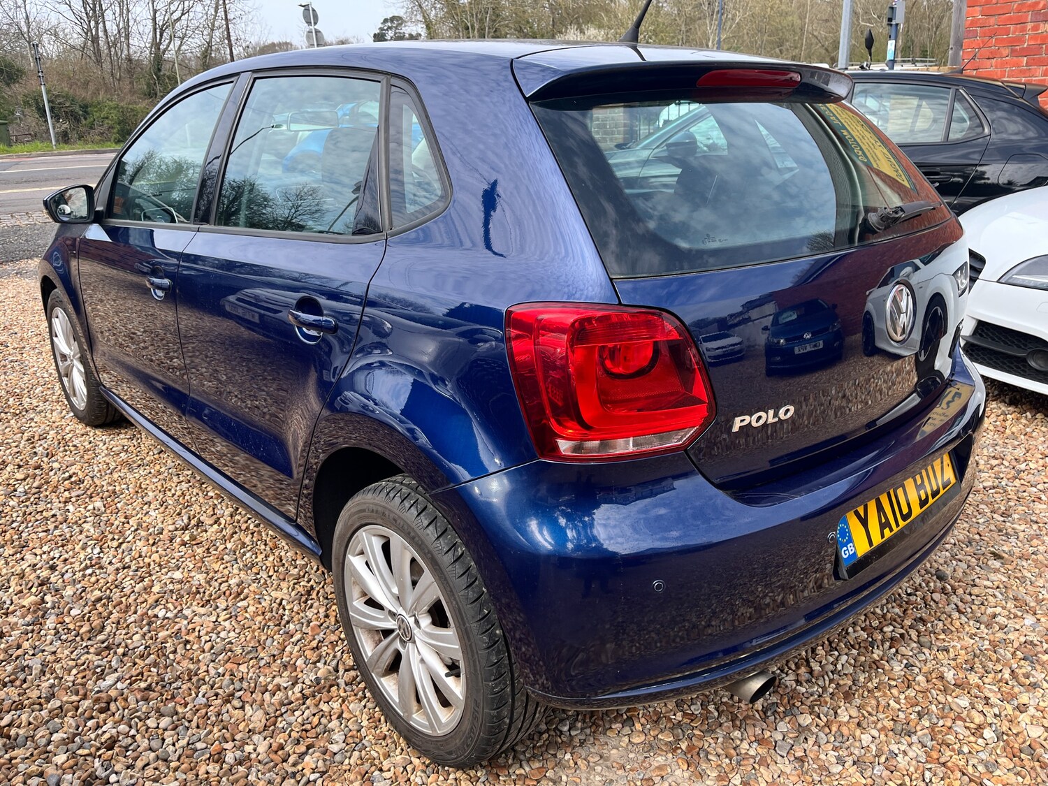 Used Volkswagen Polo 2010 for sale - 77976105: Photo 6