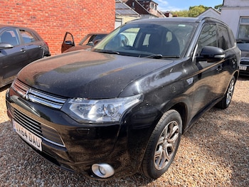 Used Mitsubishi Outlander 2014 for sale - 79620100: Photo