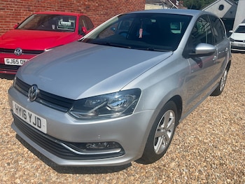 Used Volkswagen Polo 2016 for sale - 79179790: Photo