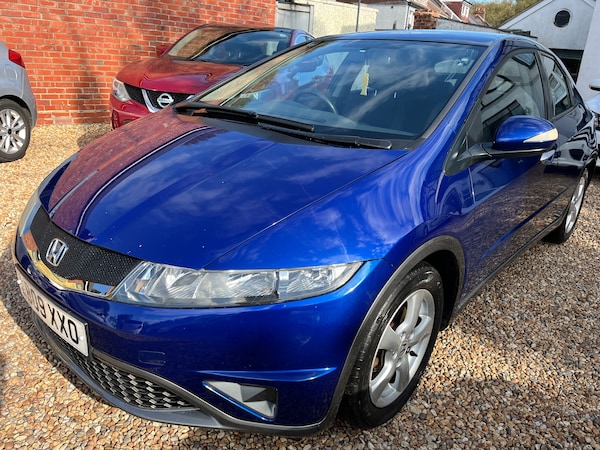 Used Honda Civic 2009 for sale - 76224984: Photo 1