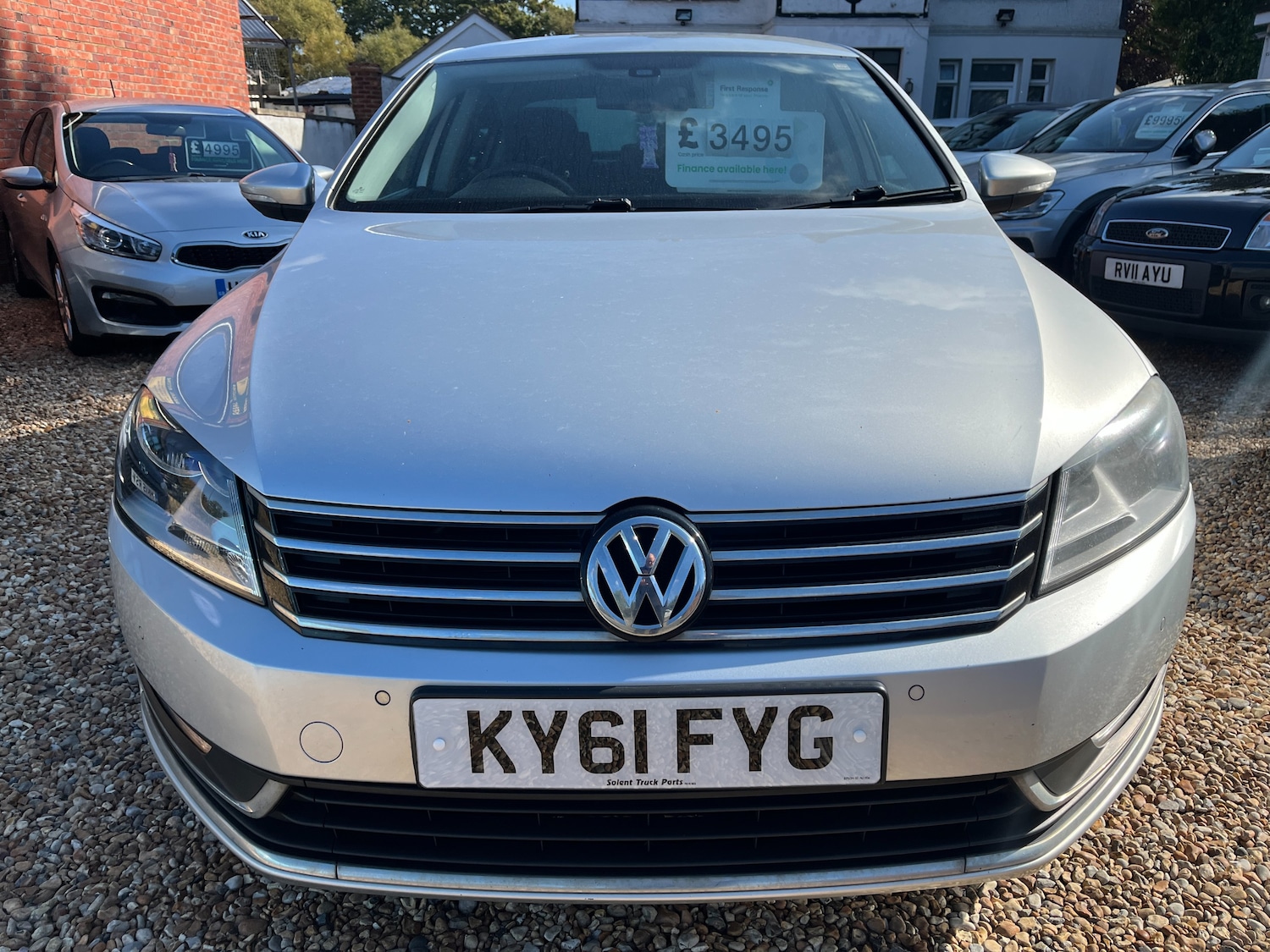 Used Volkswagen Passat 2011 for sale - 76706725: Photo 2