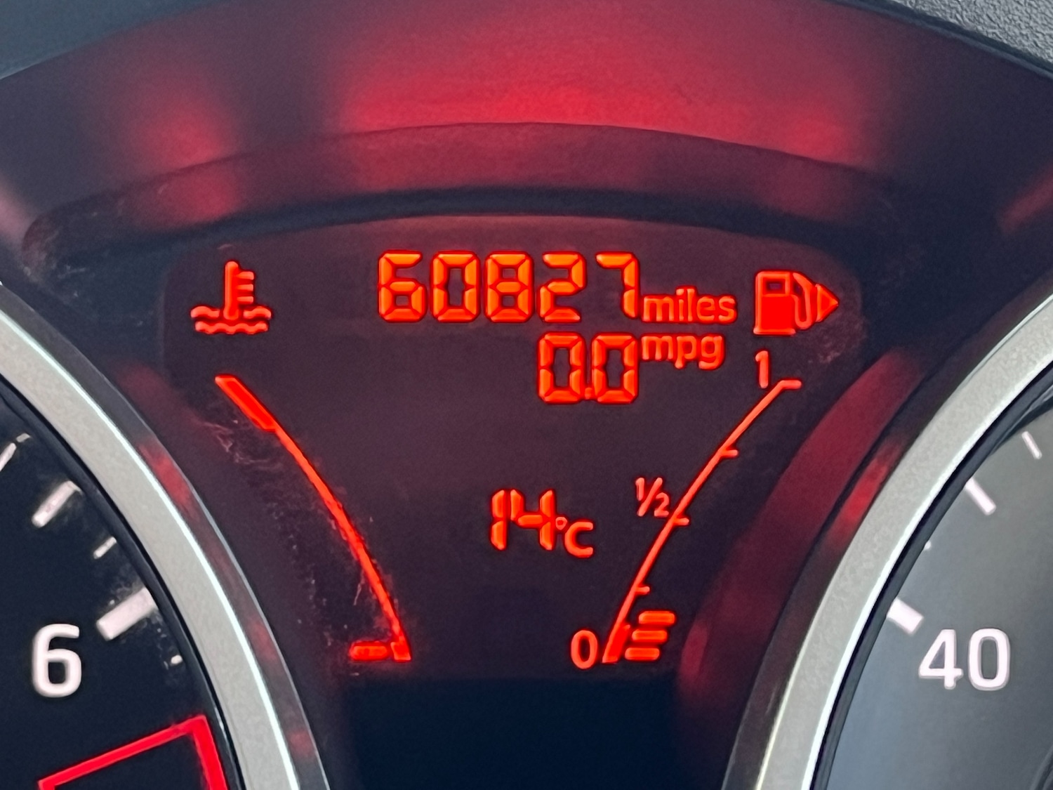 Used Nissan Juke 2014 for sale - 76382779: Photo 12