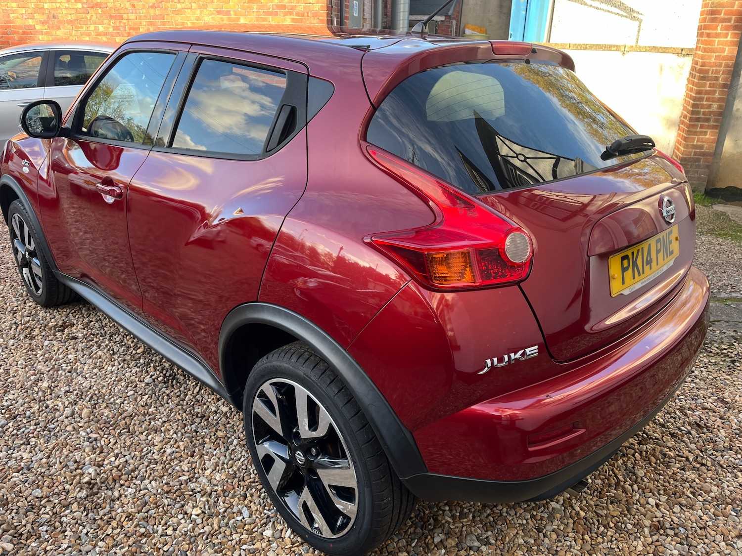 Used Nissan Juke 2014 for sale - 76382779: Photo 6