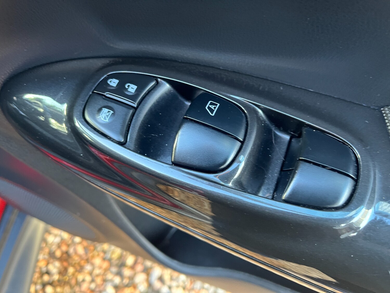 Used Nissan Juke 2014 for sale - 76382779: Photo 9