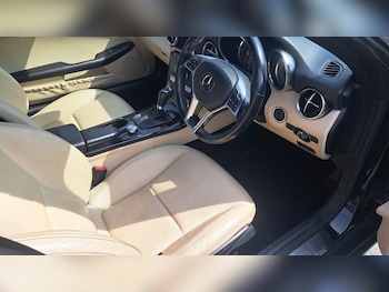 Used Mercedes-Benz SLK 2011 for sale - 79302069: Photo