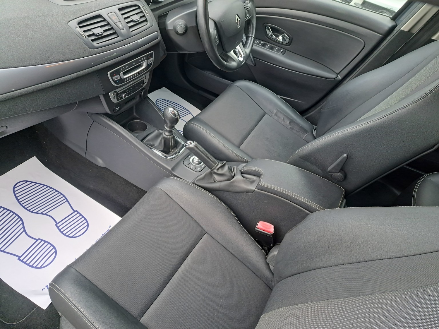 Used Renault Megane 2015 for sale - 77572842: Photo 11