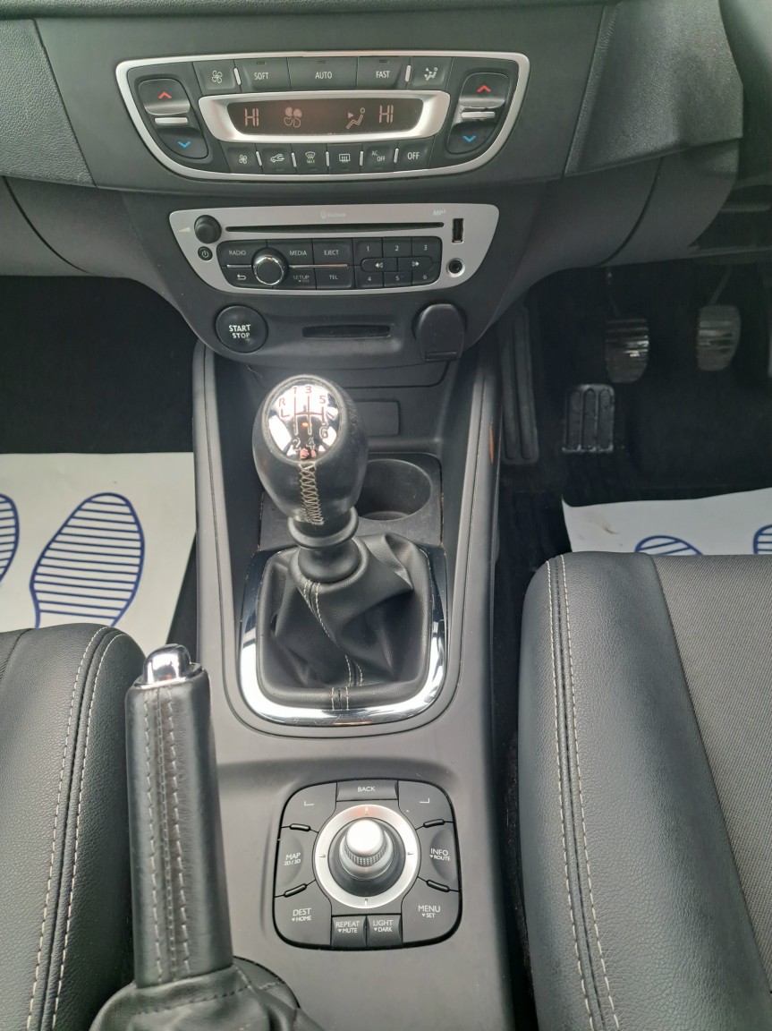 Used Renault Megane 2015 for sale - 77572842: Photo 14