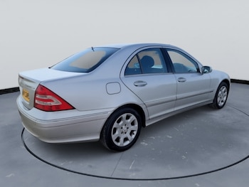 Used Mercedes-Benz C Class 2005 for sale - 78300373: Photo