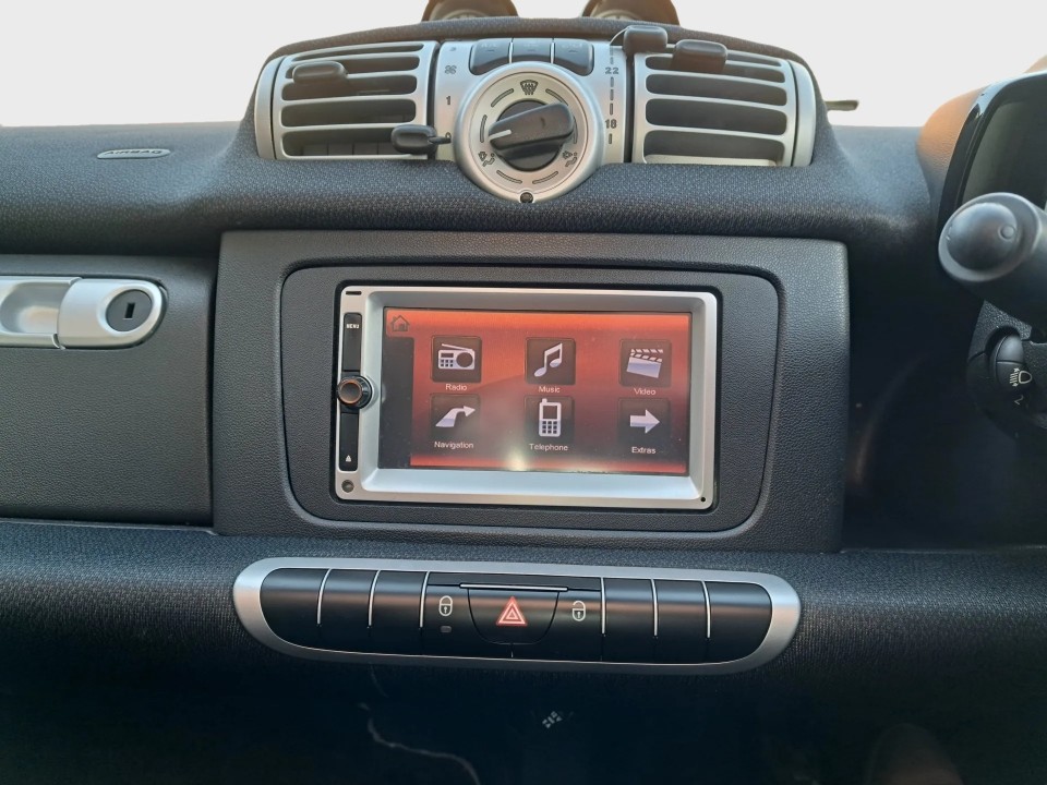 Used smart fortwo 2011 for sale - 77453221: Photo 12