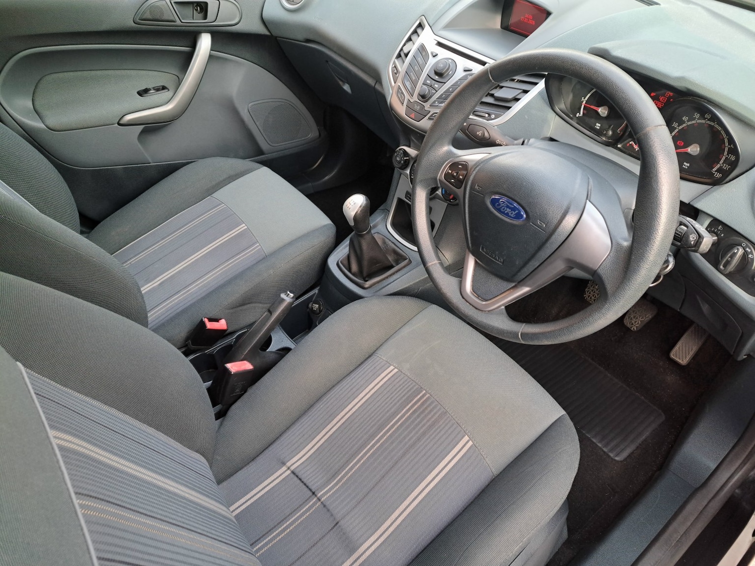 Used Ford Fiesta 2009 for sale - 77409492: Photo 9