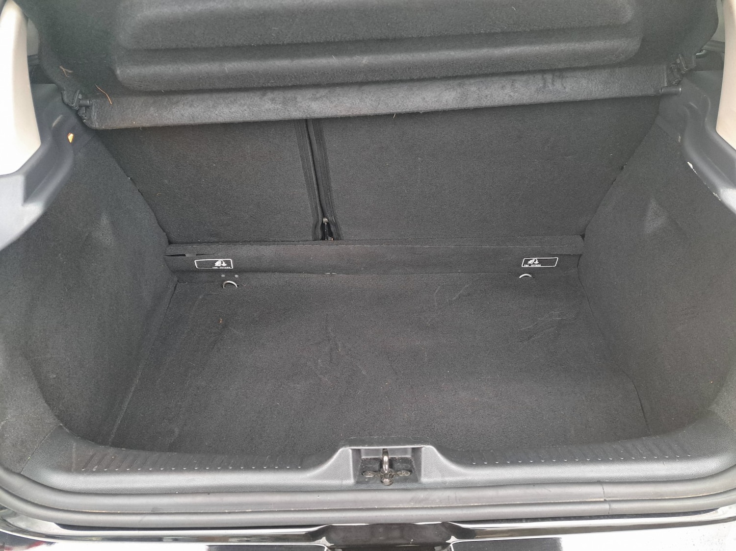 Used Renault Clio 2025 for sale - 77314075: Photo 21