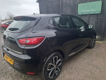 Used Renault Clio 2019 for sale - 77314075: Photo