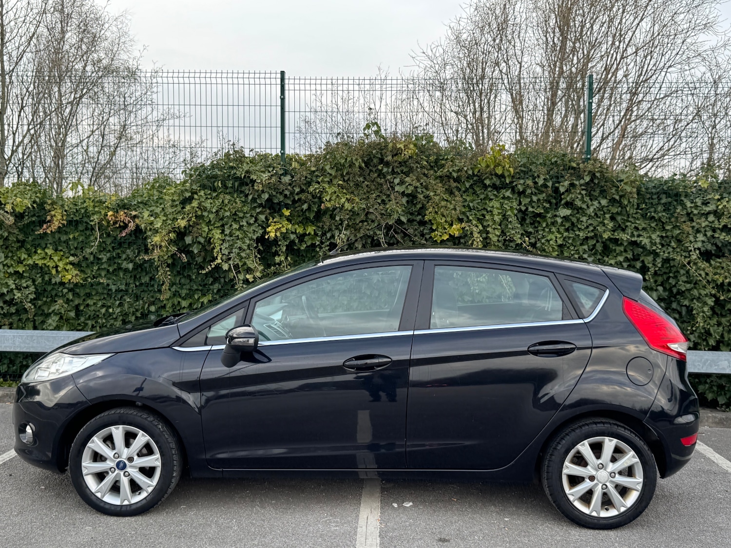 Used Ford Fiesta 2011 for sale - 78005554: Photo 5