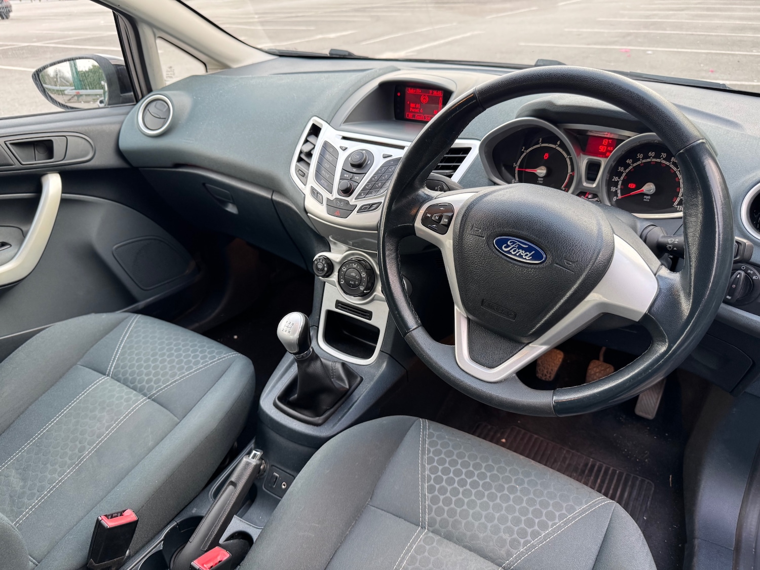 Used Ford Fiesta 2011 for sale - 78005554: Photo 6