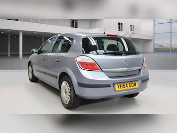 Used Vauxhall Astra 2004 for sale - 75613859: Photo
