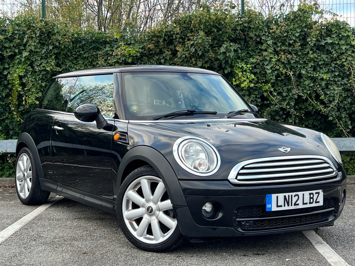 Used MINI Hatch 2012 for sale - 76605397: Photo 1