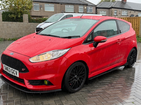 Used Ford Fiesta 2013 for sale - 76134459: Photo 1