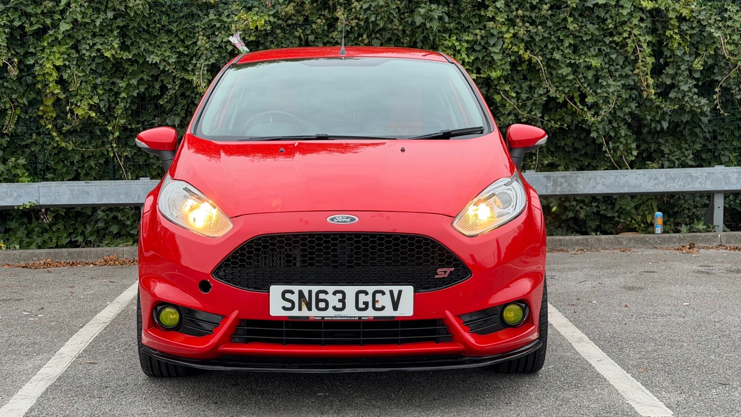 Used Ford Fiesta 2013 for sale - 76134459: Photo 2