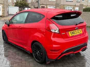Used Ford Fiesta 2013 for sale - 76134459: Photo 2