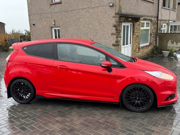 Used Ford Fiesta 2013 for sale - 76134459: Photo 4