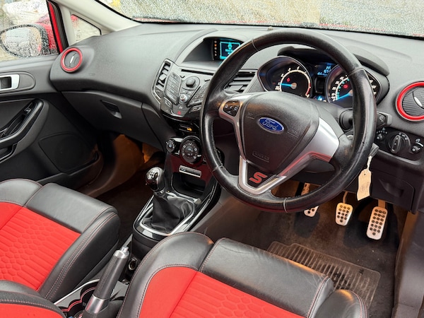 Used Ford Fiesta 2013 for sale - 76134459: Photo 7