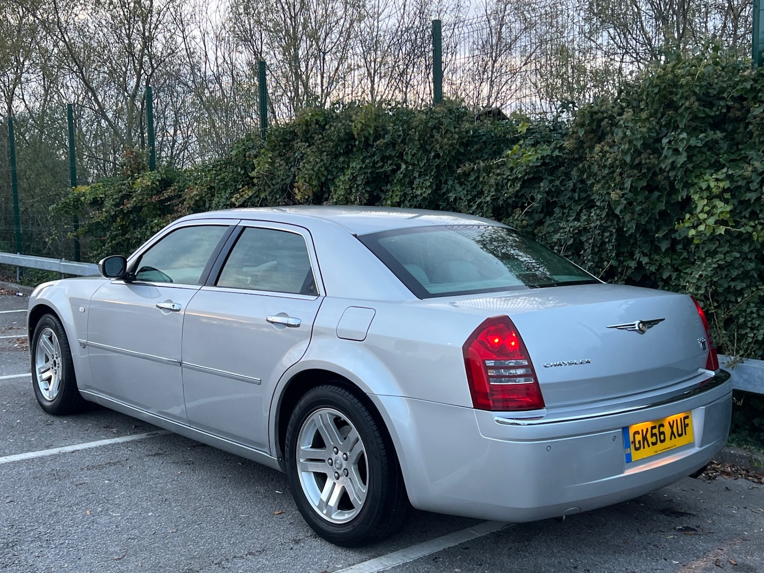 Used Chrysler 300C 2006 for sale - 76497600: Photo 9