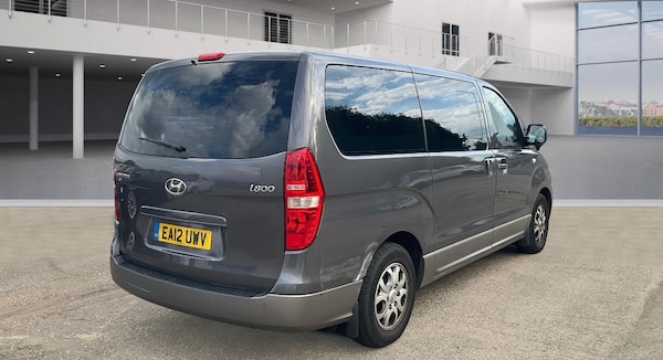 Used Hyundai i800 2012 for sale - 76134557: Photo 4