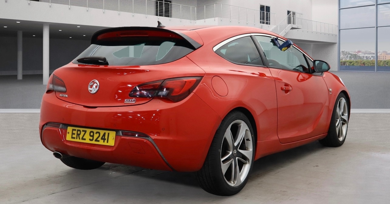 Used Vauxhall Astra GTC 2012 for sale - 76699638: Photo 4