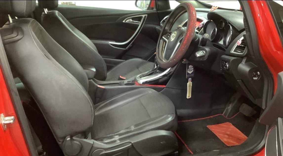 Used Vauxhall Astra GTC 2012 for sale - 76699638: Photo 7