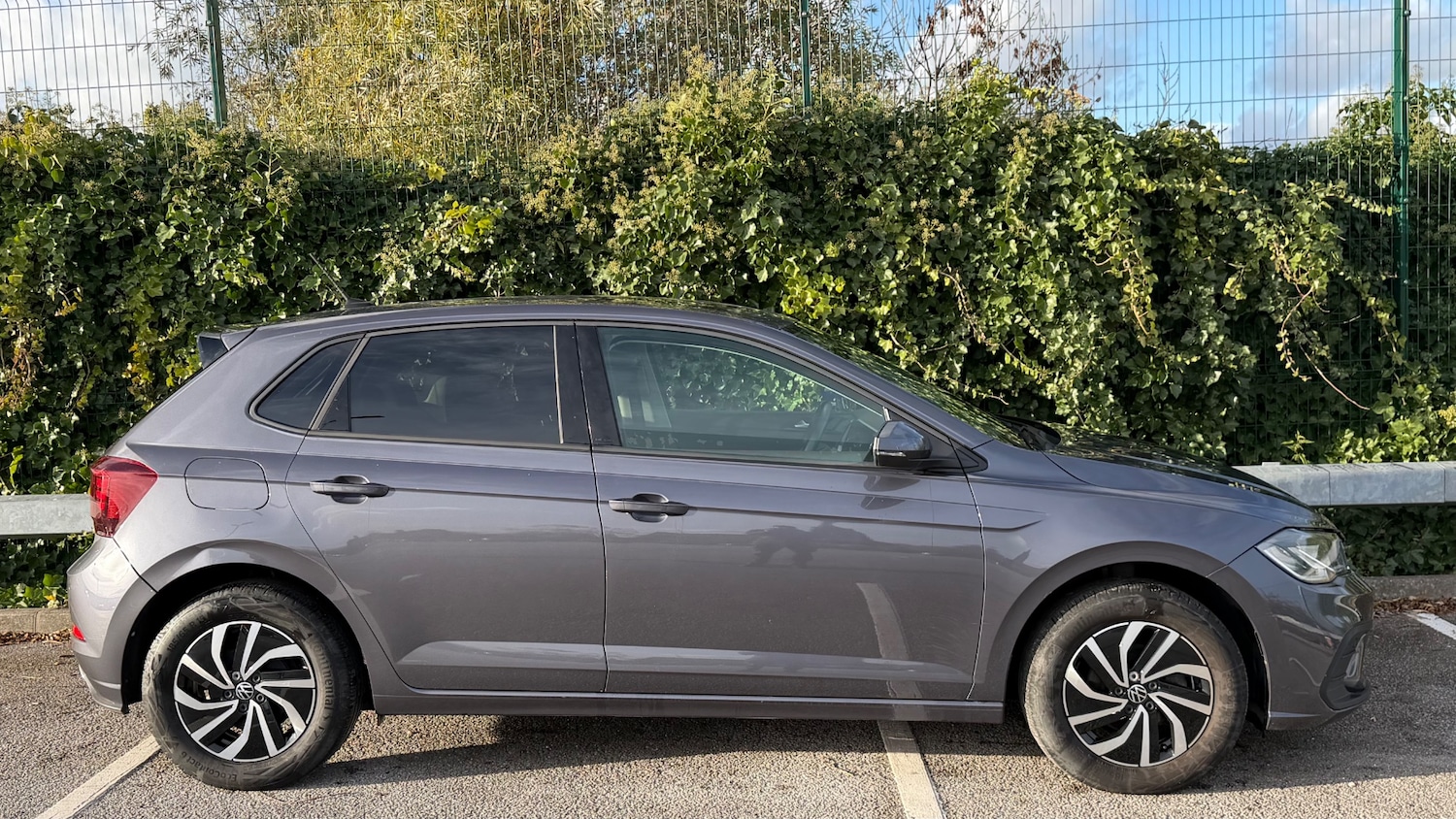 Used Volkswagen Polo 2022 for sale - 76407755: Photo 5