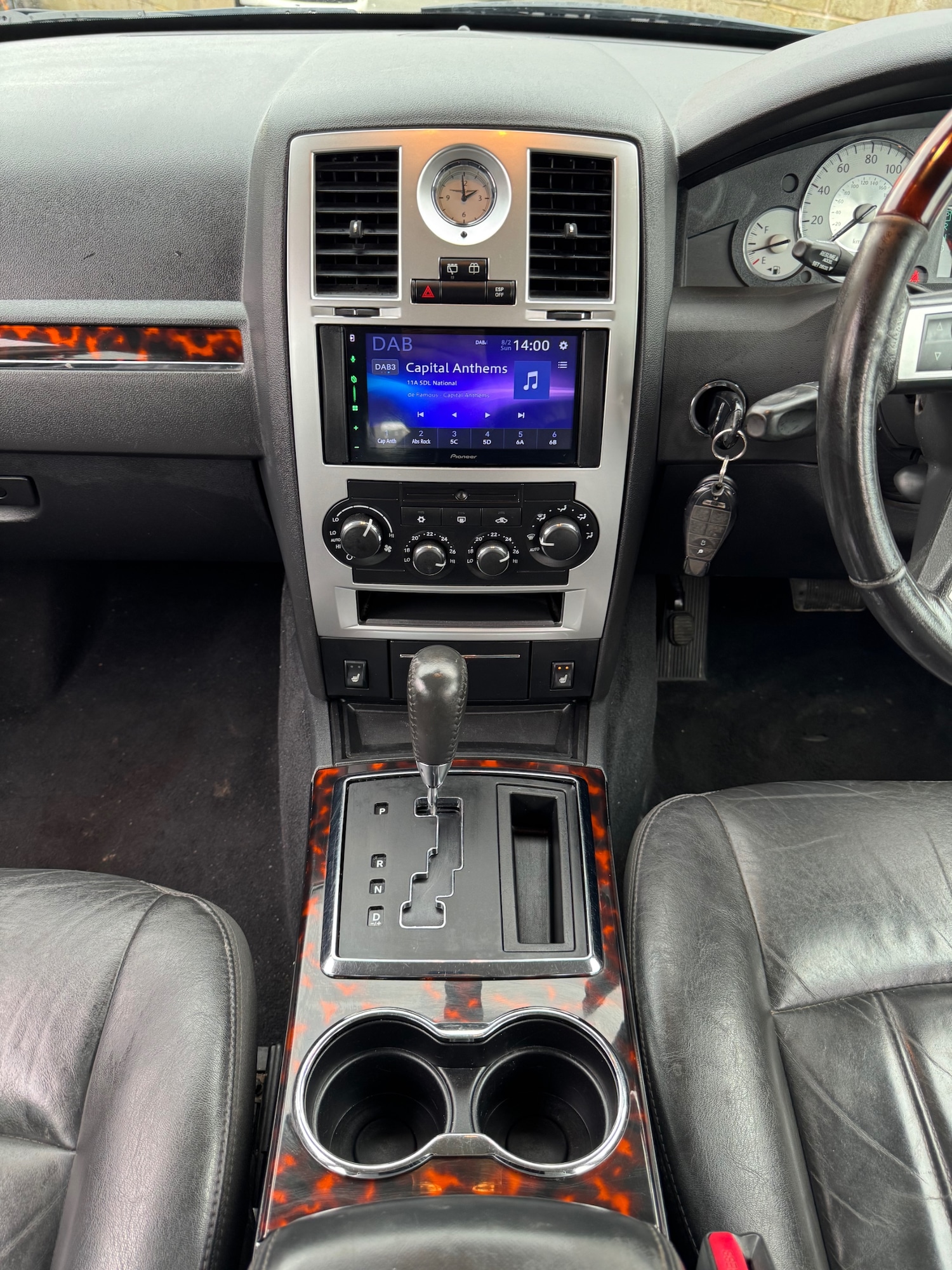 Used Chrysler 300C 2010 for sale - 77277568: Photo 15