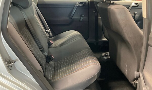 Used Volkswagen Polo 2009 for sale - 76343953: Photo 7