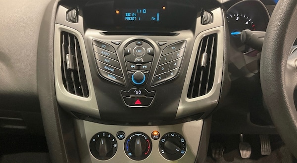 Used Ford Focus 2013 for sale - 76274275: Photo 7