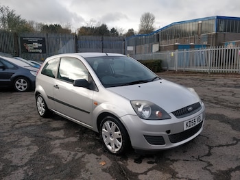 Used Ford Fiesta 2006 for sale - 75715529: Photo