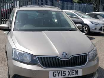 2015 (15) - 1.2 TSI 90 SE 5dr