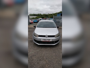 Used Volkswagen Polo 2010 for sale - 75639006: Photo