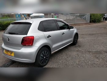 Used Volkswagen Polo 2010 for sale - 75639006: Photo