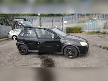 Used Vauxhall Corsa 2005 for sale - 75737085: Photo