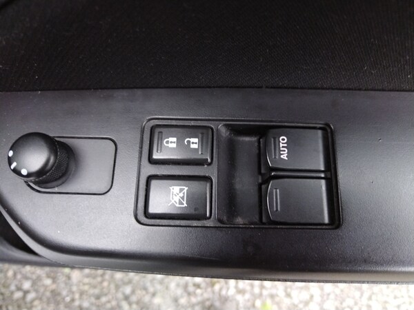 Used Suzuki Swift 2014 for sale - 72343978: Photo 5