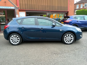 Used Vauxhall Astra 2012 for sale - 78655328: Photo