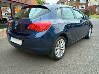 Used Vauxhall Astra 2012 for sale - 78655328: Photo