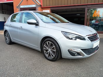 Used Peugeot 308 2015 for sale - 79801653: Photo