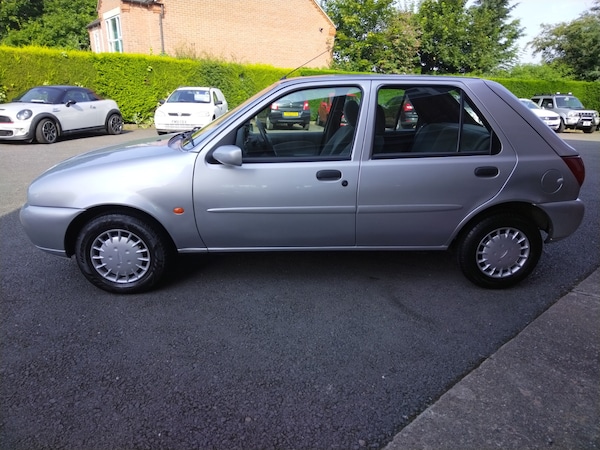 Used Ford Fiesta 1999 for sale - 71730345: Photo 3