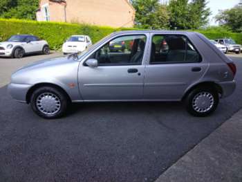 Used Ford Fiesta 1999 for sale - 71730345: Photo
