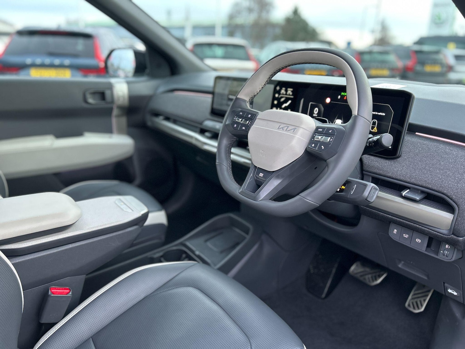 Used Kia EV3 2025 for sale - 77723493: Photo 12