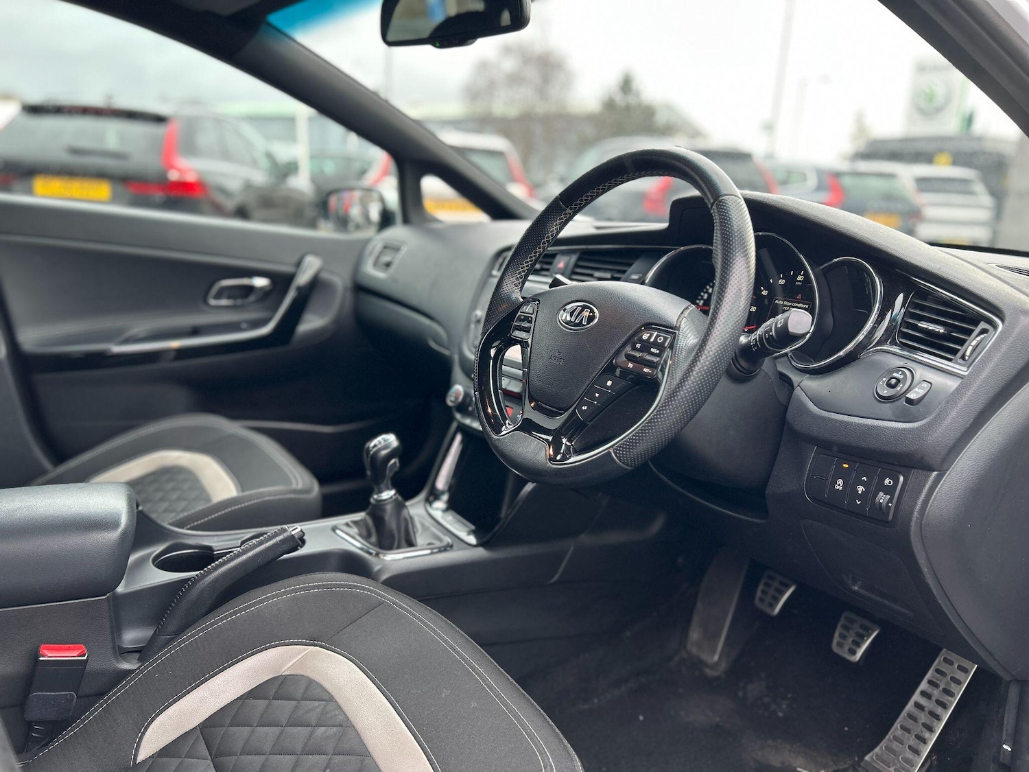 Used Kia Ceed 2017 for sale - 77175129: Photo 26