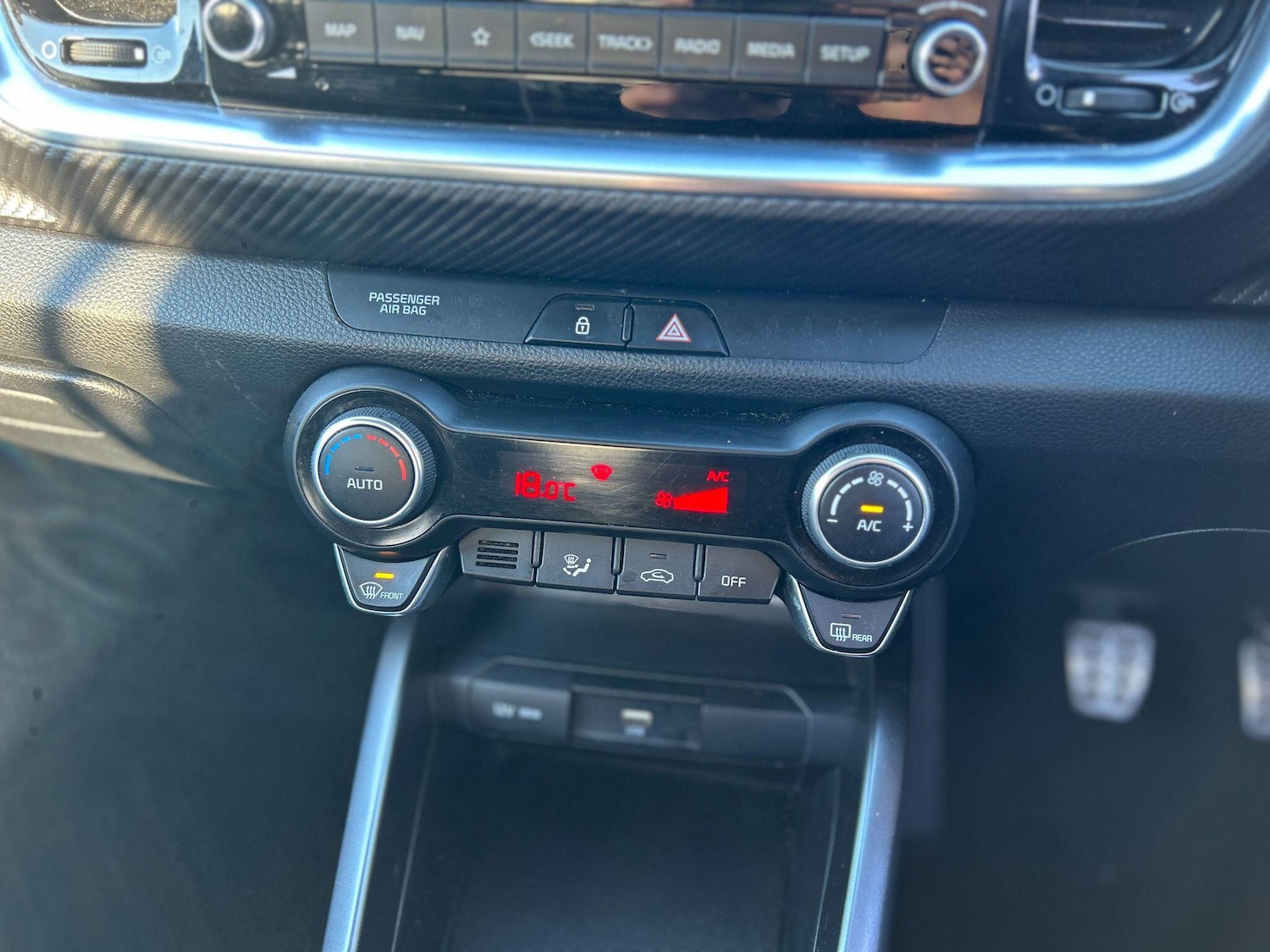 Used Kia Stonic 2022 for sale - 76348873: Photo 22