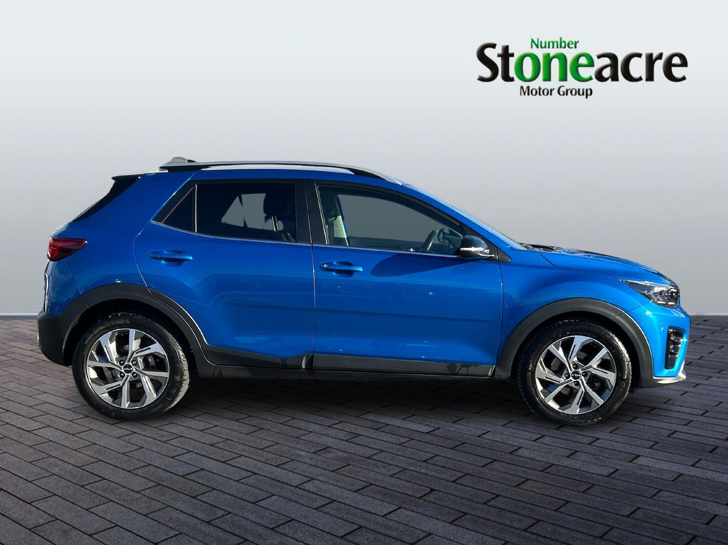 Used Kia Stonic 2022 for sale - 76348873: Photo 4